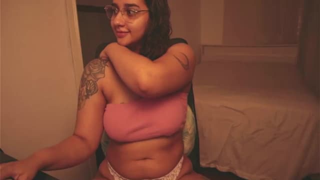 Gallery image thumbnail from Iris_'s myfreecams stream on, 02/21/2025, 08:02 image 13 of 20