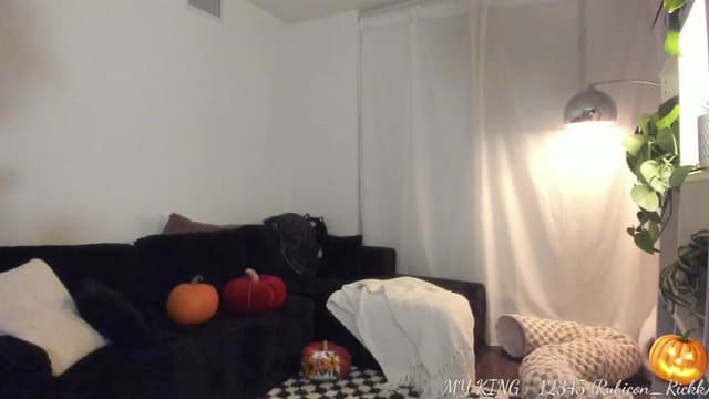 Gallery image thumbnail from Issa_'s myfreecams stream on, 11/01/2025, 02:48 image 6 of 20