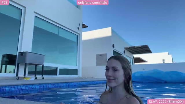 Gallery image thumbnail from ItsLo's myfreecams stream on, 01/29/2023, 24:01 image 3 of 20
