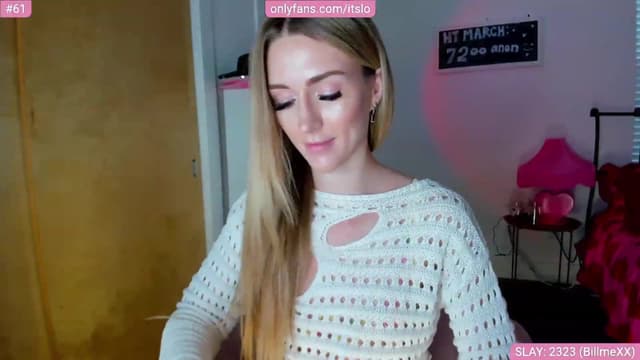 Gallery image thumbnail from ItsLo's myfreecams stream on, 03/02/2023, 21:42 image 16 of 20