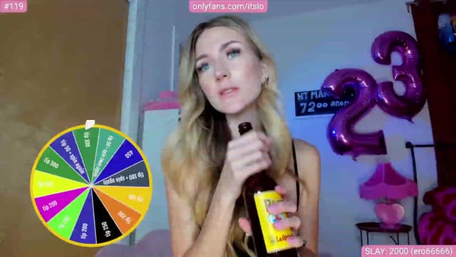 Gallery image thumbnail from ItsLo's myfreecams stream on, 03/24/2023, 01:30 image 7 of 20