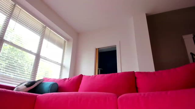 Gallery image thumbnail from ItsLo's myfreecams stream on, 05/11/2023, 20:15 image 15 of 20