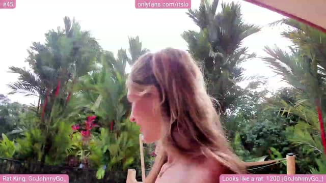 Gallery image thumbnail from ItsLo's myfreecams stream on, 10/12/2023, 23:26 image 7 of 20