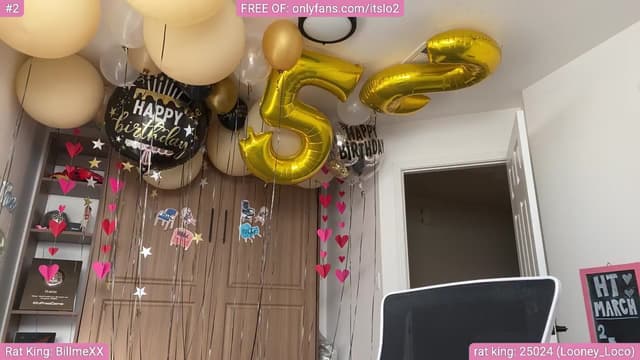 Gallery image thumbnail from ItsLo's myfreecams stream on, 03/15/2025, 24:04 image 12 of 20