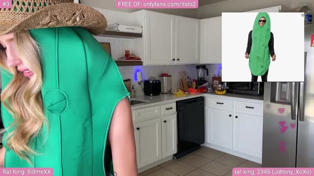 Gallery image thumbnail from ItsLo's myfreecams stream on, 03/15/2025, 21:18 image 6 of 20