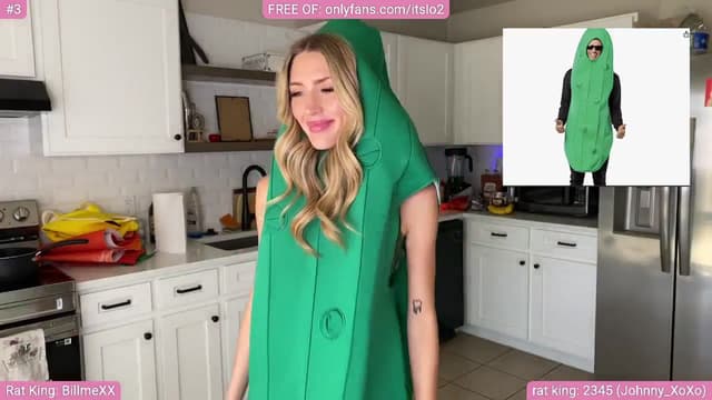 Gallery image thumbnail from ItsLo's myfreecams stream on, 03/15/2025, 21:18 image 4 of 20