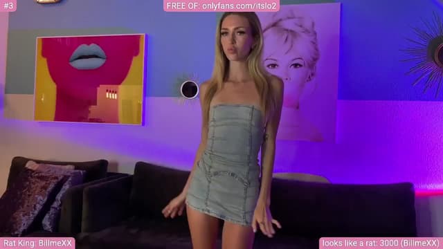 Gallery image thumbnail from ItsLo's myfreecams stream on, 03/26/2025, 06:00 image 17 of 20