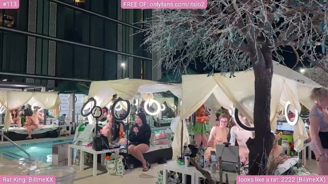 Gallery image thumbnail from ItsLo's myfreecams stream on, 05/21/2025, 06:09 image 12 of 20