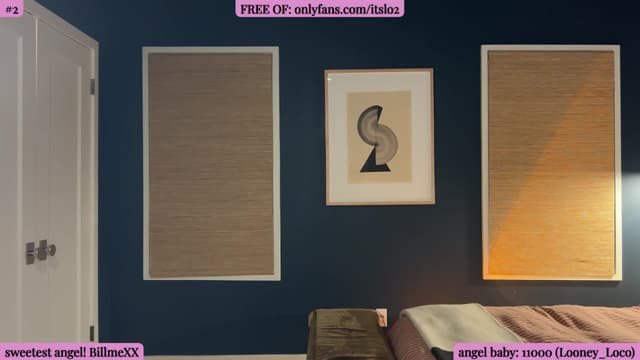 Gallery image thumbnail from ItsLo's myfreecams stream on, 04/01/2026, 07:20 image 14 of 20