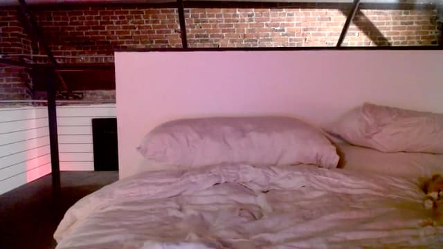 Gallery image thumbnail from Ivy__'s myfreecams stream on, 05/22/2024, 07:02 image 17 of 20