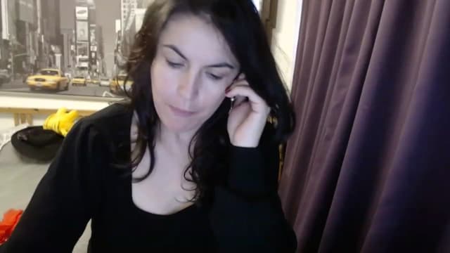 Gallery image thumbnail from JLori's myfreecams stream on, 11/22/2022, 12:54 image 18 of 20