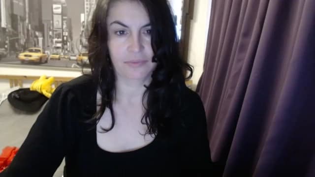 Gallery image thumbnail from JLori's myfreecams stream on, 11/22/2022, 12:54 image 19 of 20