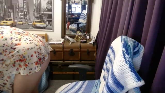 Gallery image thumbnail from JLori's myfreecams stream on, 11/28/2022, 16:06 image 15 of 20