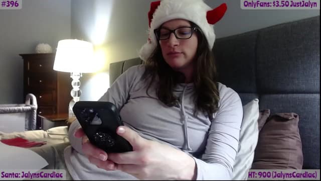 Gallery image thumbnail from Jalyn's myfreecams stream on, 12/22/2022, 23:39 image 15 of 20