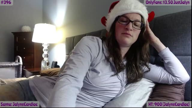 Gallery image thumbnail from Jalyn's myfreecams stream on, 12/22/2022, 23:39 image 11 of 20