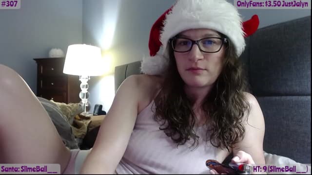 Gallery image thumbnail from Jalyn's myfreecams stream on, 12/27/2022, 23:15 image 12 of 20