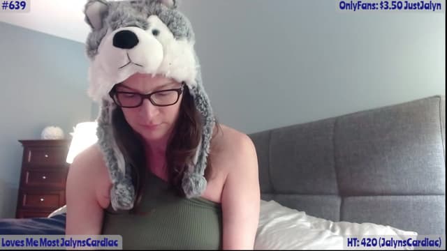 Gallery image thumbnail from Jalyn's myfreecams stream on, 01/02/2023, 24:30 image 11 of 20