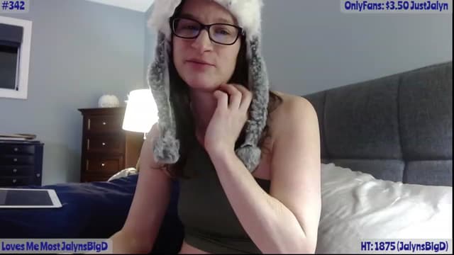 Gallery image thumbnail from Jalyn's myfreecams stream on, 01/02/2023, 24:30 image 17 of 20