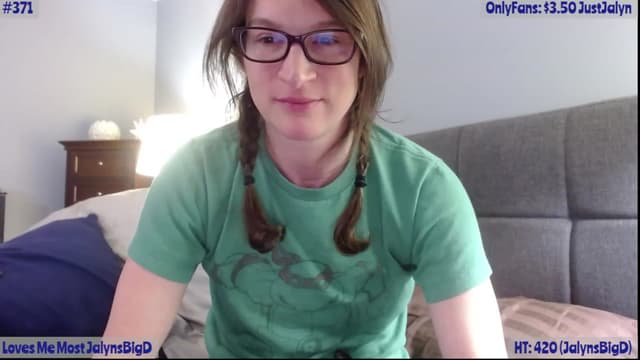 Gallery image thumbnail from Jalyn's myfreecams stream on, 01/06/2023, 01:24 image 10 of 20