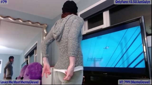 Gallery image thumbnail from Jalyn's myfreecams stream on, 01/31/2023, 24:46 image 13 of 20