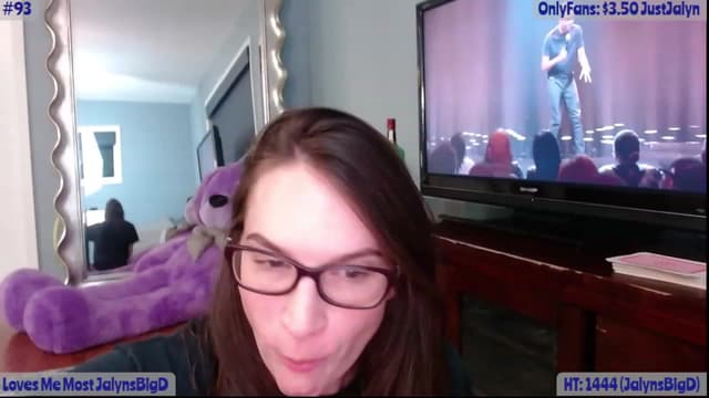 Gallery image thumbnail from Jalyn's myfreecams stream on, 02/15/2023, 24:55 image 7 of 20