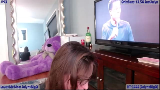 Gallery image thumbnail from Jalyn's myfreecams stream on, 02/15/2023, 24:55 image 13 of 20