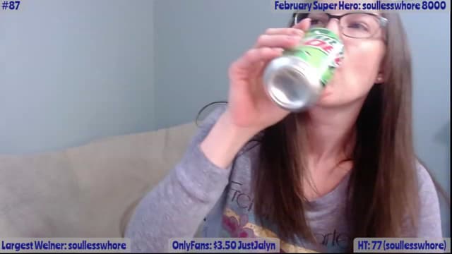 Gallery image thumbnail from Jalyn's myfreecams stream on, 02/25/2023, 14:15 image 5 of 20