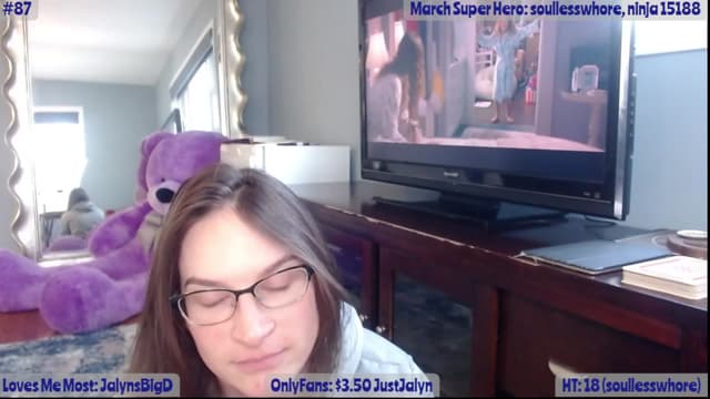 Gallery image thumbnail from Jalyn's myfreecams stream on, 03/21/2023, 23:01 image 5 of 20
