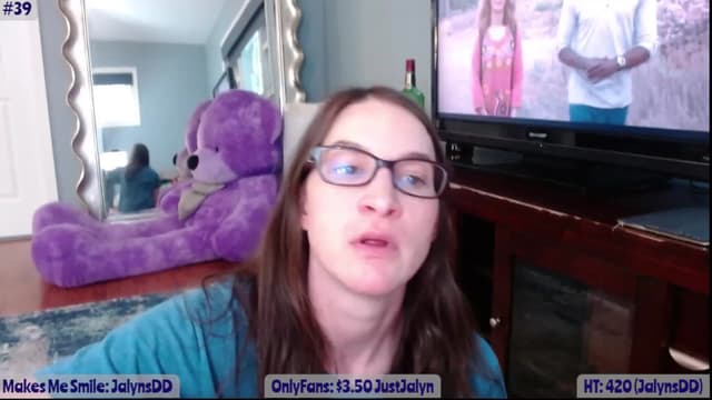 Gallery image thumbnail from Jalyn's myfreecams stream on, 04/19/2023, 23:19 image 20 of 20