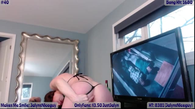 Gallery image thumbnail from Jalyn's myfreecams stream on, 04/20/2023, 23:20 image 12 of 20