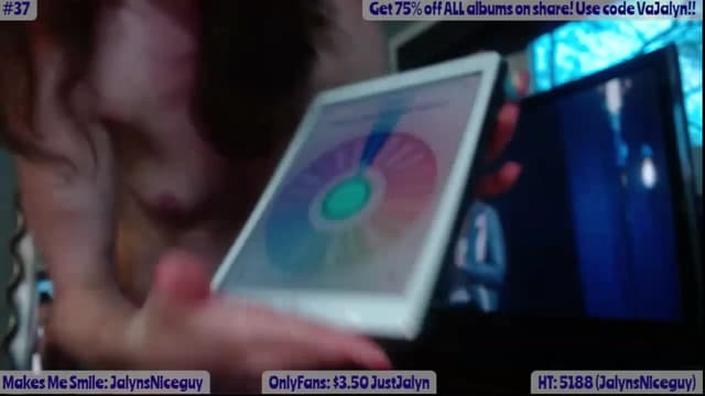 Gallery image thumbnail from Jalyn's myfreecams stream on, 04/30/2023, 24:56 image 17 of 20