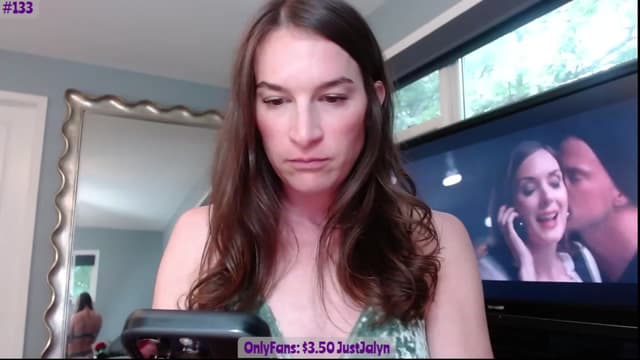 Gallery image thumbnail from Jalyn's myfreecams stream on, 06/30/2023, 24:47 image 4 of 20