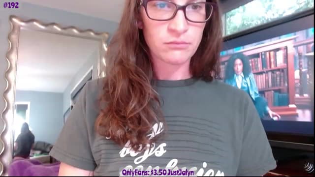 Gallery image thumbnail from Jalyn's myfreecams stream on, 08/06/2023, 24:34 image 3 of 20