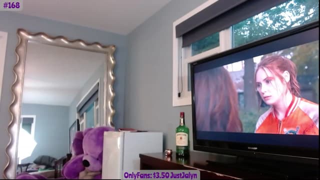 Gallery image thumbnail from Jalyn's myfreecams stream on, 08/06/2023, 24:34 image 11 of 20