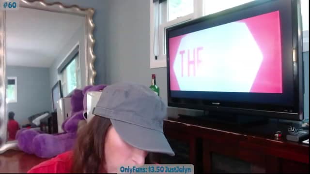 Gallery image thumbnail from Jalyn's myfreecams stream on, 08/25/2023, 24:03 image 10 of 20