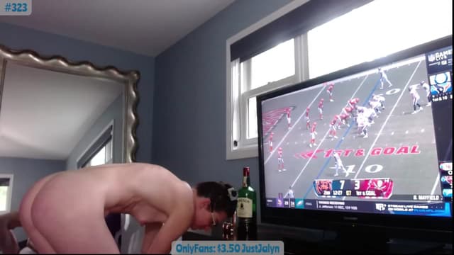 Gallery image thumbnail from Jalyn's myfreecams stream on, 09/17/2023, 17:54 image 19 of 20