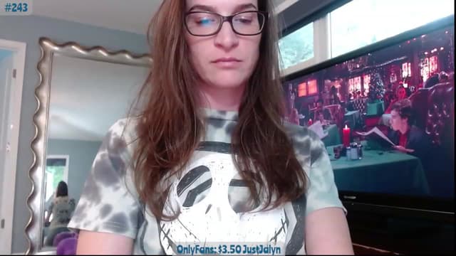 Gallery image thumbnail from Jalyn's myfreecams stream on, 09/22/2023, 21:38 image 13 of 20