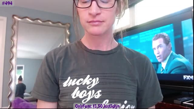 Gallery image thumbnail from Jalyn's myfreecams stream on, 10/03/2023, 23:45 image 2 of 20