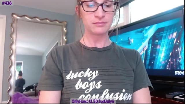 Gallery image thumbnail from Jalyn's myfreecams stream on, 10/03/2023, 23:45 image 6 of 20