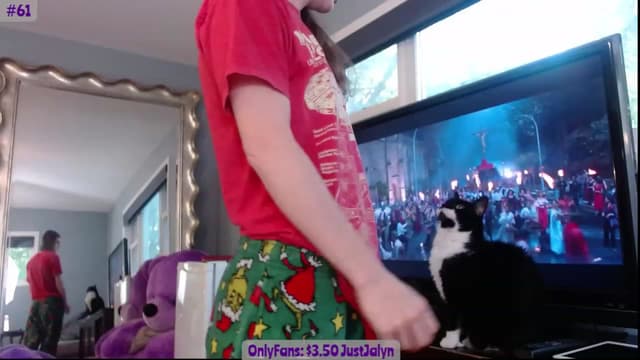 Gallery image thumbnail from Jalyn's myfreecams stream on, 10/07/2023, 16:32 image 3 of 20