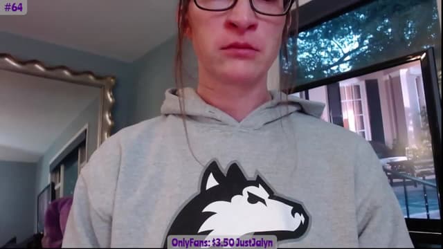 Gallery image thumbnail from Jalyn's myfreecams stream on, 10/09/2023, 23:45 image 7 of 20