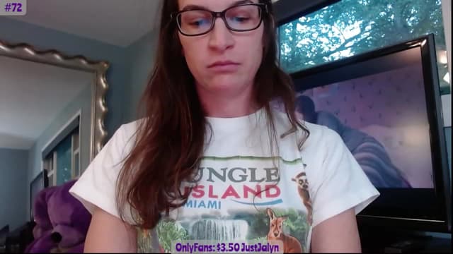 Gallery image thumbnail from Jalyn's myfreecams stream on, 10/10/2023, 23:40 image 14 of 20