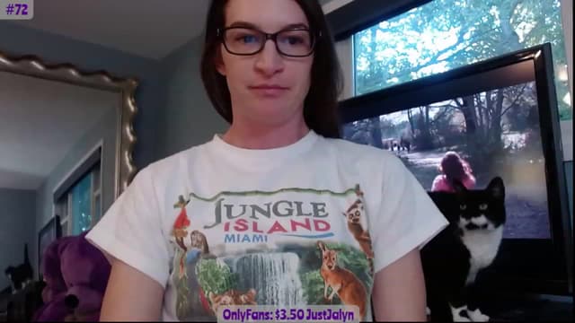 Gallery image thumbnail from Jalyn's myfreecams stream on, 10/10/2023, 23:40 image 6 of 20