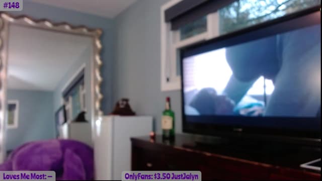 Gallery image thumbnail from Jalyn's myfreecams stream on, 10/21/2023, 23:07 image 2 of 20