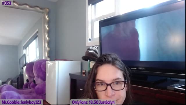 Gallery image thumbnail from Jalyn's myfreecams stream on, 11/04/2023, 14:28 image 18 of 20