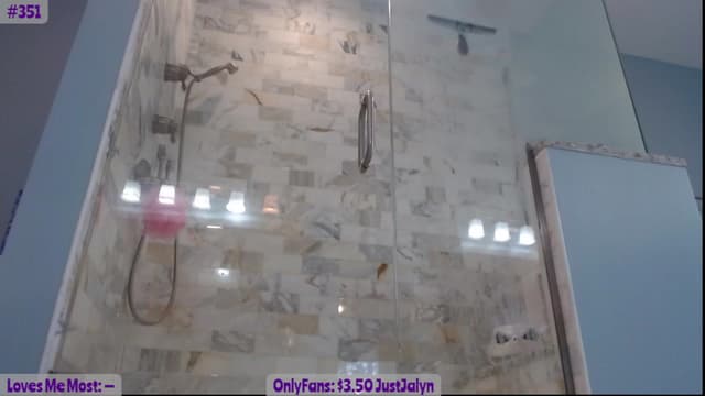 Gallery image thumbnail from Jalyn's myfreecams stream on, 11/04/2023, 14:28 image 4 of 20