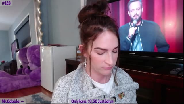 Gallery image thumbnail from Jalyn's myfreecams stream on, 11/09/2023, 01:10 image 1 of 20