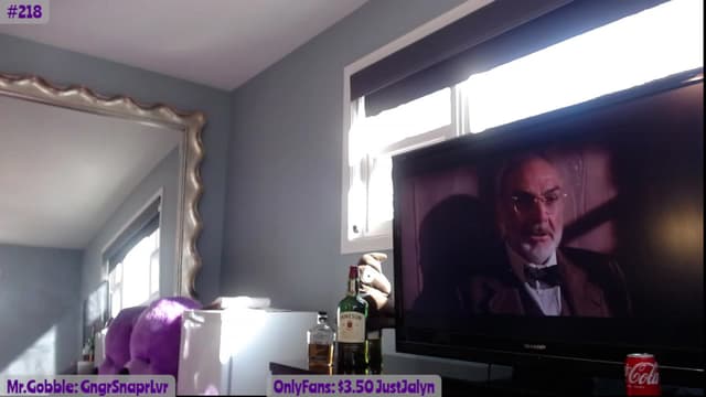 Gallery image thumbnail from Jalyn's myfreecams stream on, 11/18/2023, 16:15 image 14 of 20