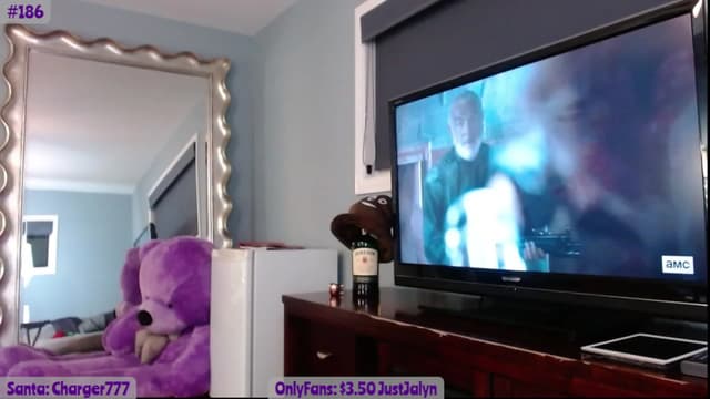 Gallery image thumbnail from Jalyn's myfreecams stream on, 12/01/2023, 03:44 image 14 of 20