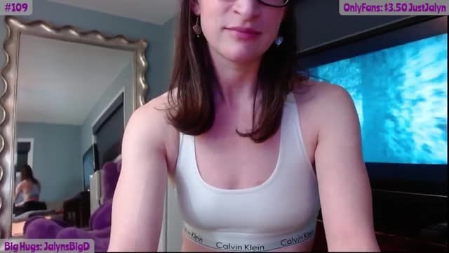Gallery image thumbnail from Jalyn's myfreecams stream on, 02/22/2024, 01:58 image 9 of 20